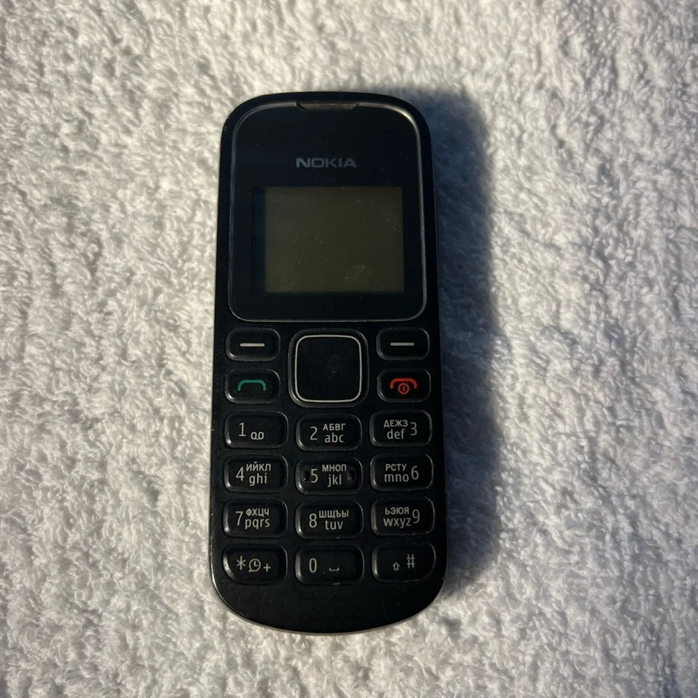 Nokia 1280 - Black Very Rare Cellular Phone UNTESTED